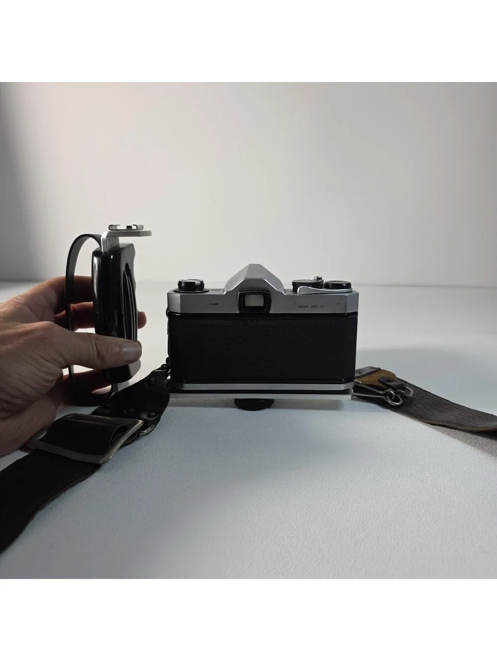 Honeywell Pentax SP 1000 Film SLR w/Auto Focal 135mm f/2.8 & Cold Shoe Grip